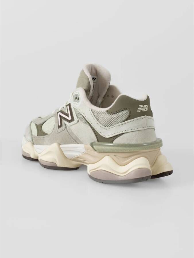 New Balance Innovatieve 9060 Sneakers voor Vrouwen Beige Dames