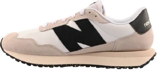 New Balance Retro Running Sneaker Model 237 Beige Heren