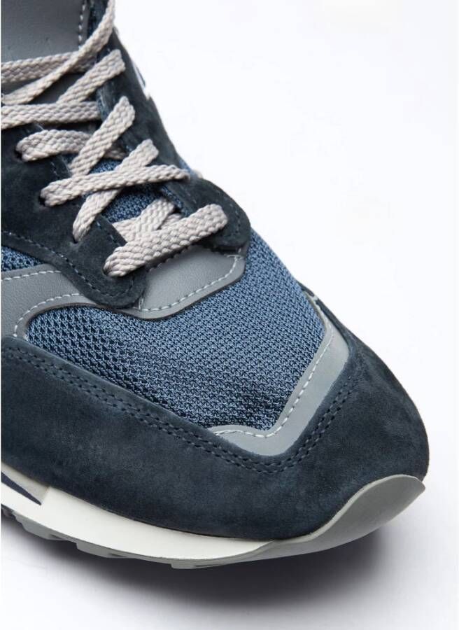 New Balance Sneakers met Mesh Panelen en Logo Borduursel Blue Heren