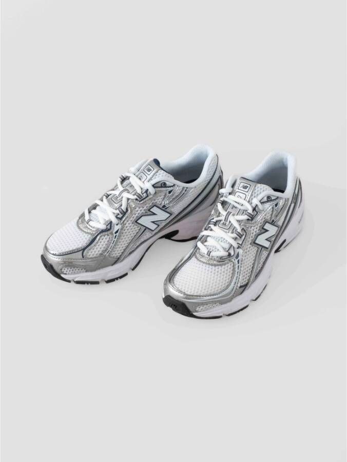 New Balance Sneakers met retrostijl en moderne technologie Gray Dames