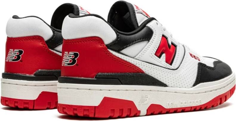 New Balance Retro-geïnspireerde wit rood zwarte sneakers Rood Heren