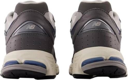 New Balance Sneakers van suède in jaren 2000-stijl met Gore Tex Gray Heren