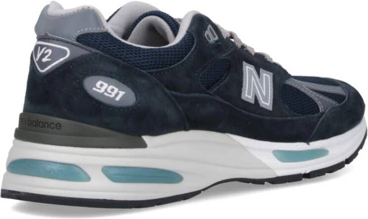 New Balance Stijlvolle Sneakers voor Actieve Levensstijl Blue Heren