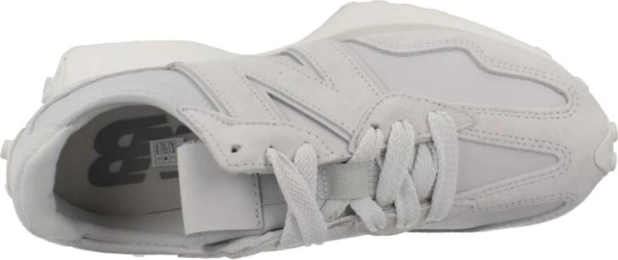 New Balance Stijlvolle Sneakers voor Mannen en Vrouwen Gray Dames