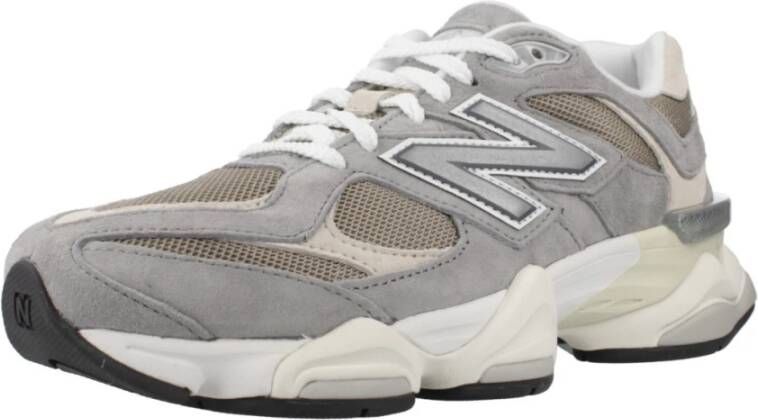 New Balance Stijlvolle Sneakers voor Mannen en Vrouwen Gray Heren