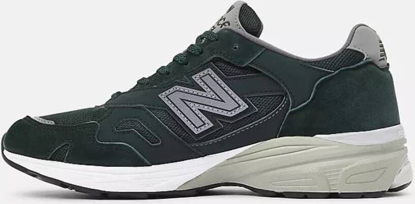 New Balance Stijlvolle Sneakers voor Mannen en Vrouwen Green Heren