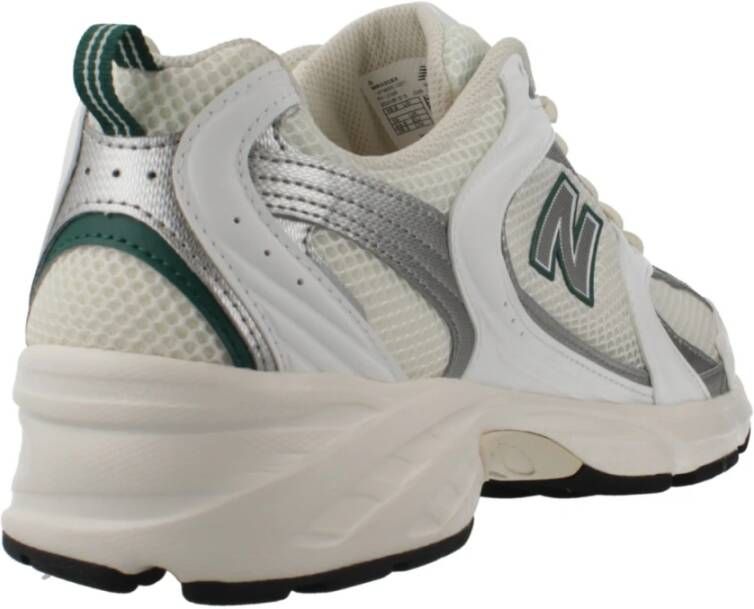 New Balance Stijlvolle Sneakers voor Mannen White Heren