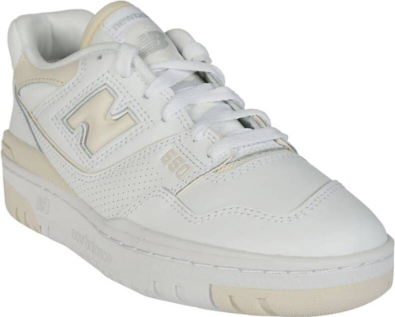 New Balance Stijlvolle Sneakers voor Vrouwen White Dames