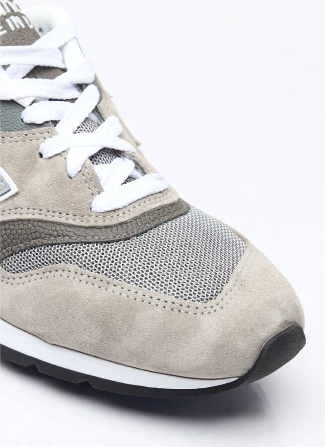 New Balance Suede en Mesh Sneakers Beige Heren