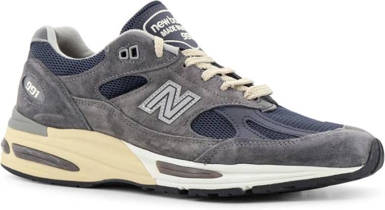 New Balance Suede Mesh Sneakers met Monogram Blue Heren