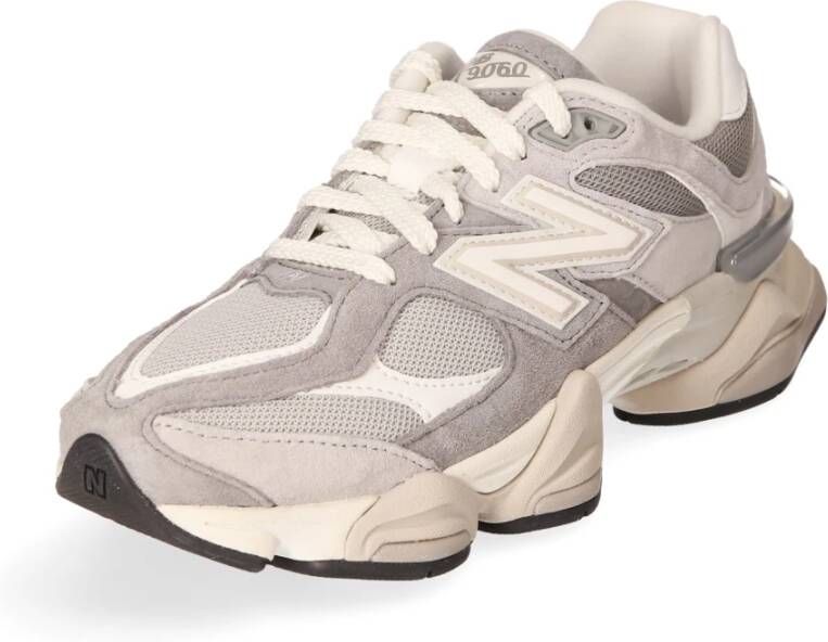 New Balance Velours en Leren Sneaker met Dual-Density Tussenzool Beige Dames