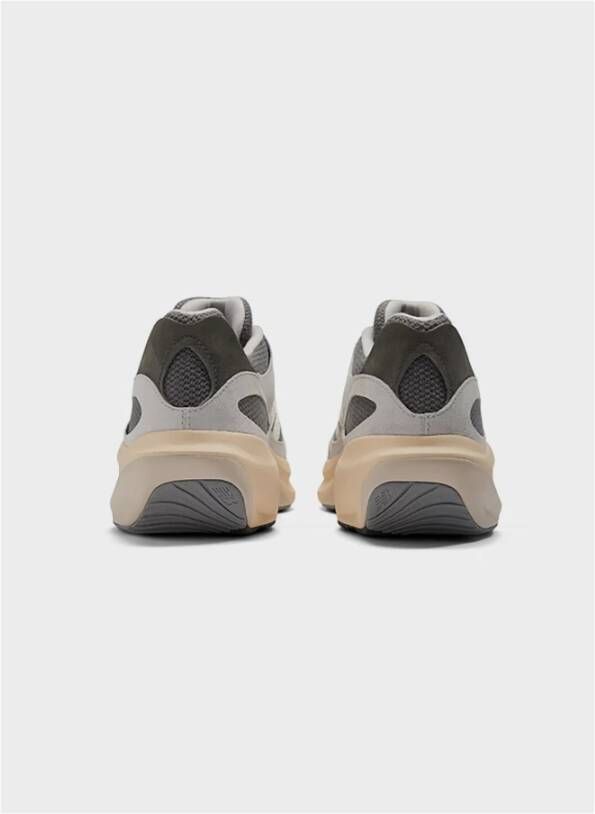 New Balance Modello Warped Runner Sneakers Gray Unisex