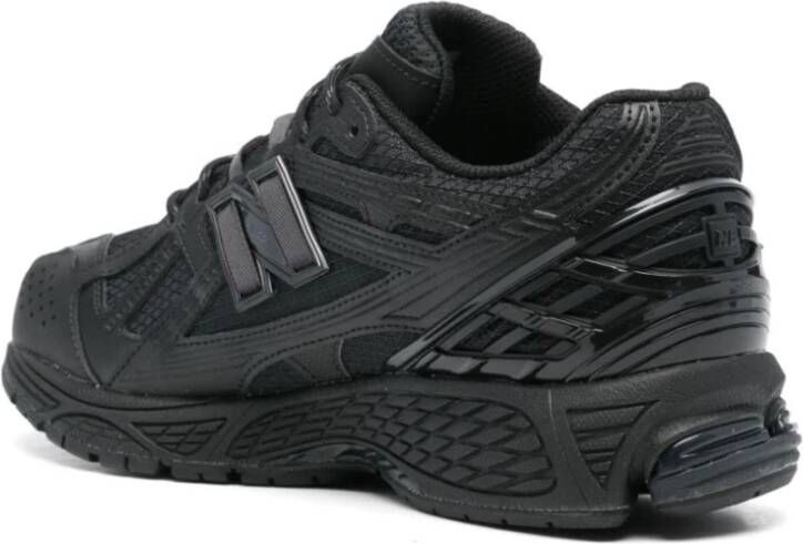 New Balance Zwarte Mesh Sneakers Veters Logo Black Heren