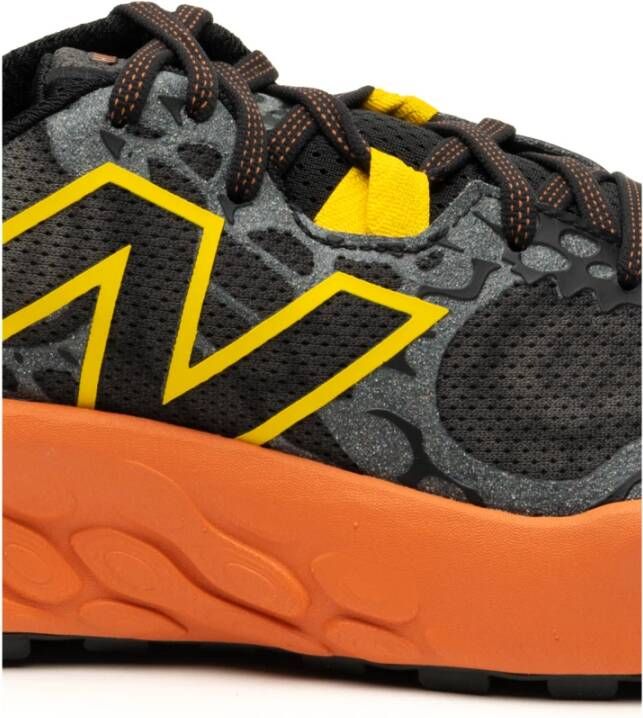 New Balance Zwarte Sneakers Fresh Foam Hierro V8 Multicolor Heren