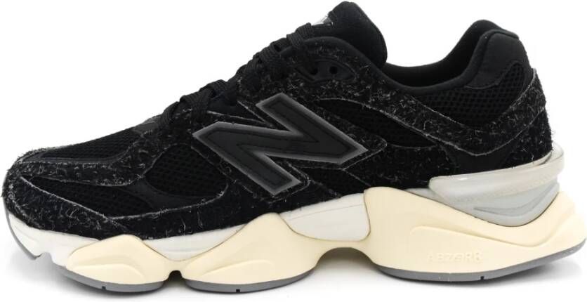 New Balance Zwarte Sneakers met Stoffen Voering en Rubberen Zool Zwart Heren