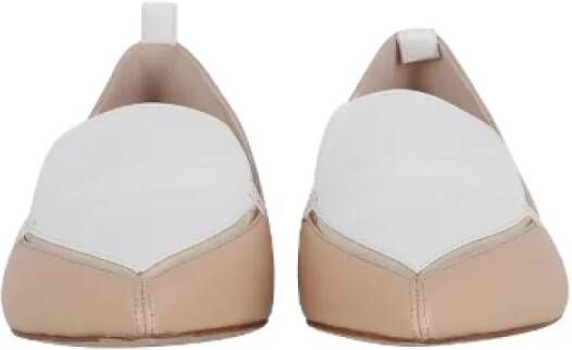 Nicholas Kirkwood Leather flats Beige Dames