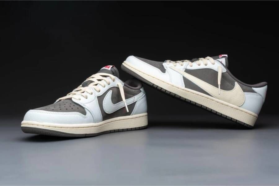 Nike Air Jordan 1 Retro Low en SP Travis Scott Reverse Mocha Bruin Heren