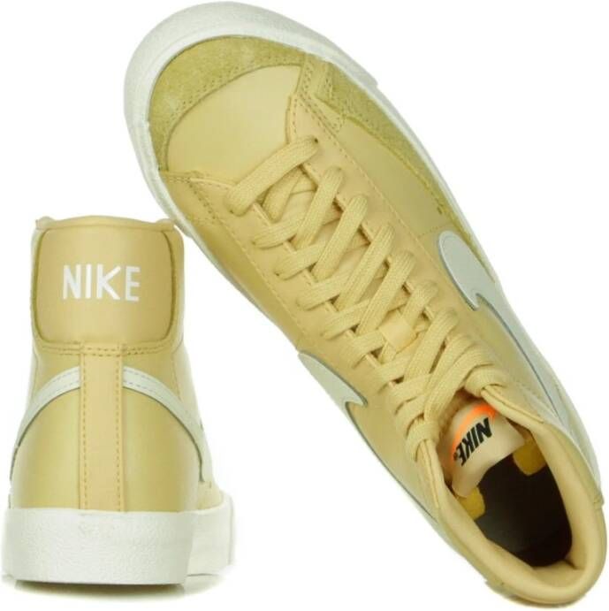 Nike Canvas Hoge Sneakers voor Vrouwen White Dames