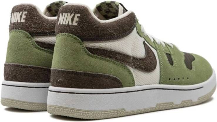 Nike Groene Olie Sneakers Stijlvol Model Green Heren