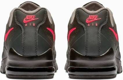 Nike Invigor Zwart Antraciet & Rood Sneakers Gray Heren