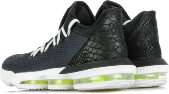 Nike Lage Basketbalschoen in Zwart Wit Volt Black Heren