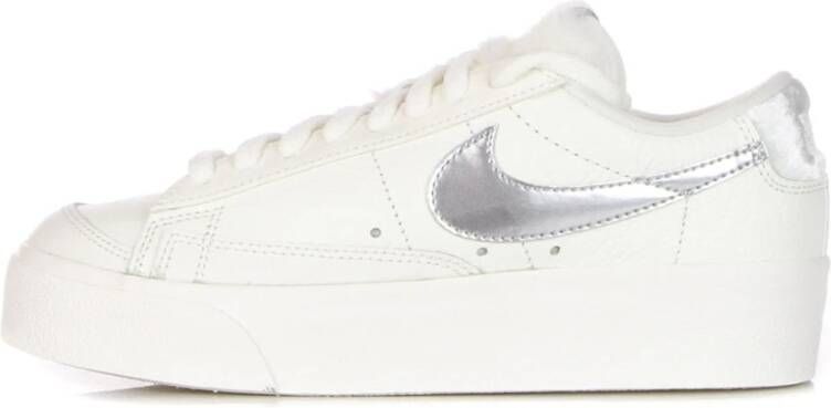 Nike Lage Platform Sneaker met Metallic Swoosh White Dames