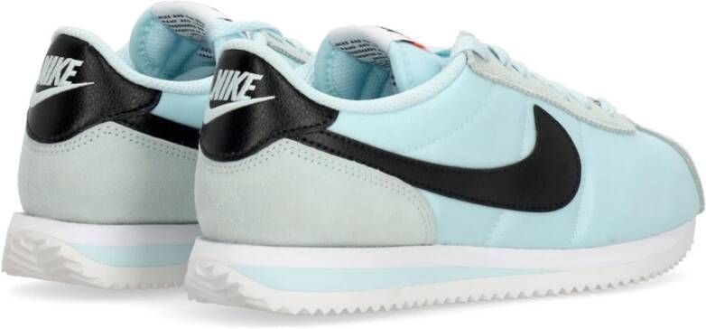 Nike Lage Schoen Met Veters Blauw Zwart Wit Blue Dames