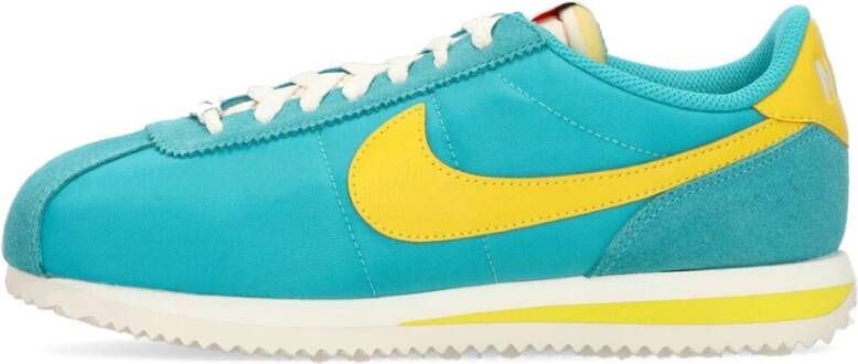 Nike Lage Sneaker met Gewatteerde Kraag Blue Dames