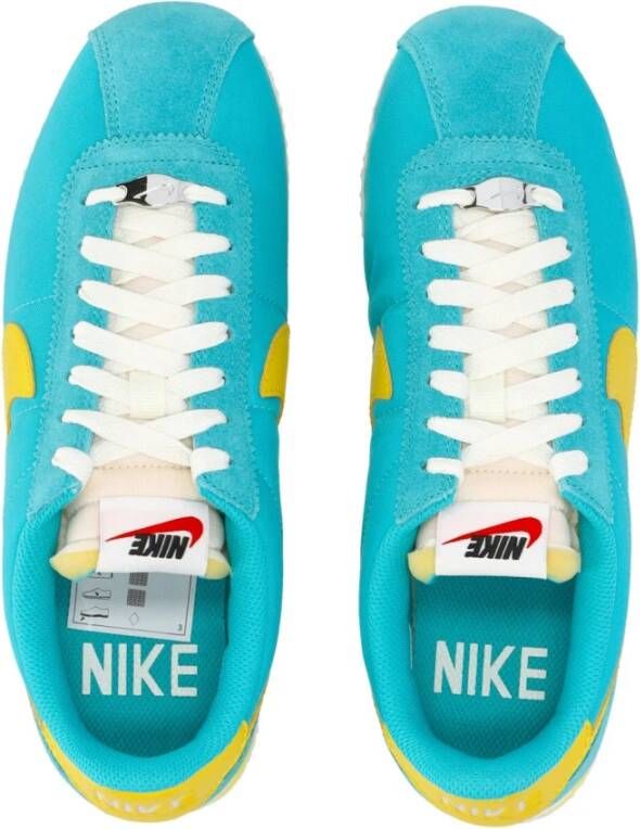 Nike Lage Sneaker met Gewatteerde Kraag Blue Dames