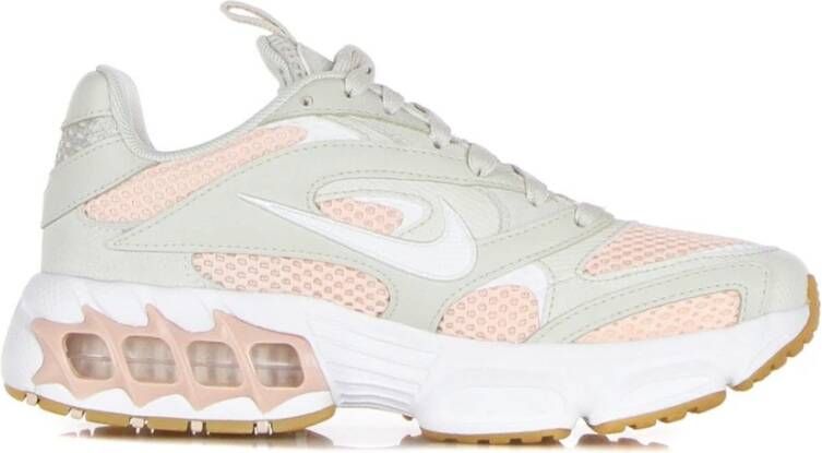 Nike Lichte damesschoen met lage pasvorm in Bone Wit Bleek Koraal Roze White Dames