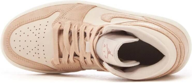 Nike Luxe Stone-Washed Suede Sneaker Beige Dames