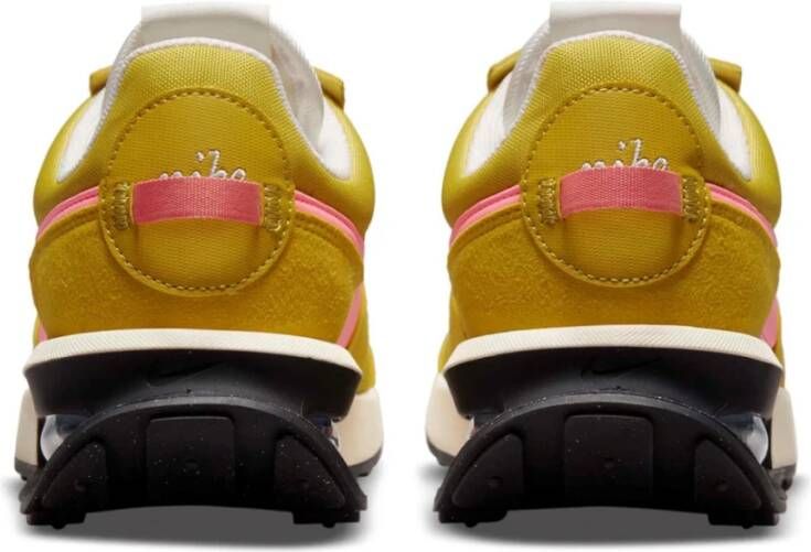 Nike Pre Day LX Sneakers Dark Citron Pink Yellow Dames