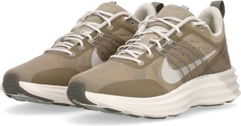 Nike Reflecterende lage sneaker in khaki Gray Heren