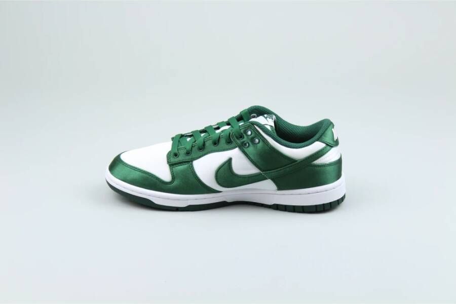 Nike Satin Green Dunk Low Sneakers Green Dames