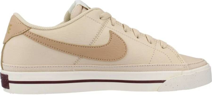 Nike Stijlvolle Court Legacy Next Natur Sneakers Beige Dames