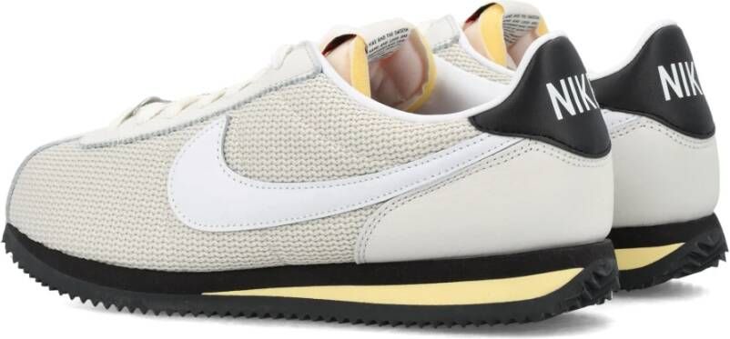 Nike Sneakers Beige Dames