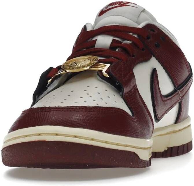 Nike Sail Team Red Dunk Low SE Bruin Dames