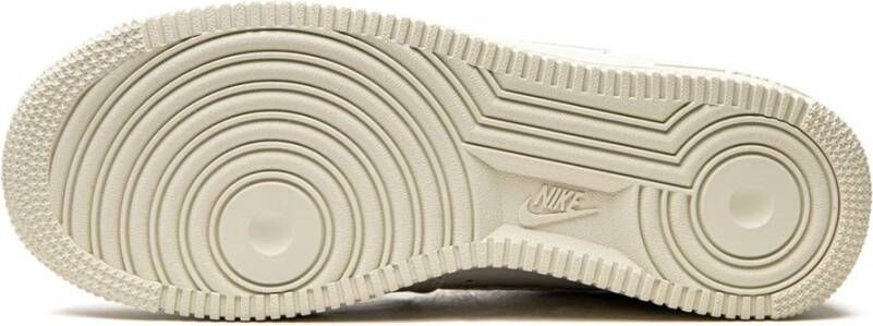 Nike Klassieke witte lage sneakers met gouden juwelen Wit Unisex