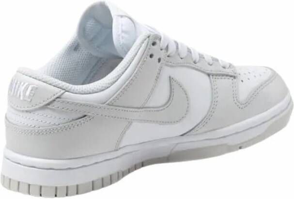 Nike Wmns Dunk Low Basketball Schoenen white photon dust white maat: 41 beschikbare maaten:37.5 38 39 40.5 36.5 41 42 - Foto 6