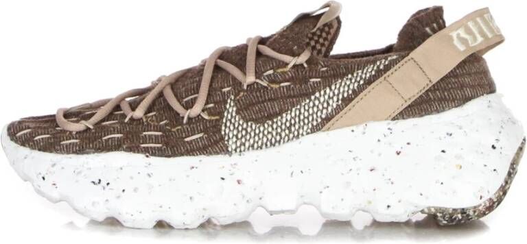 Nike Space Hippie 04 Lage Schoen Sand Wit Beige Dames