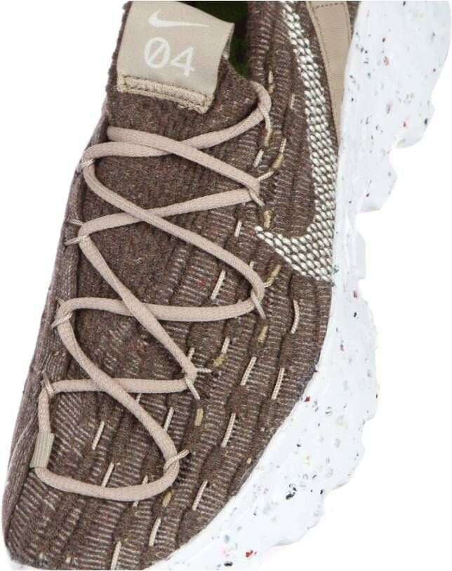 Nike Space Hippie 04 Lage Schoen Sand Wit Beige Dames