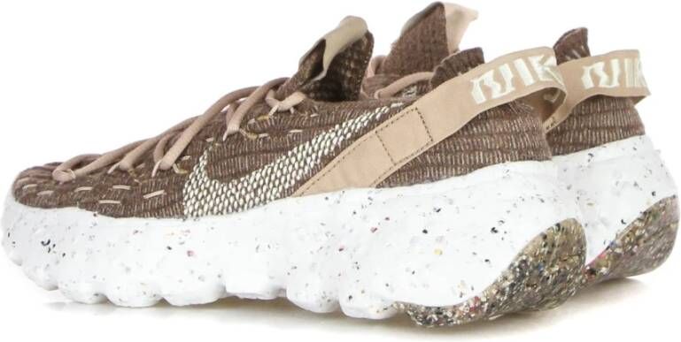 Nike Space Hippie 04 Lage Schoen Sand Wit Beige Dames