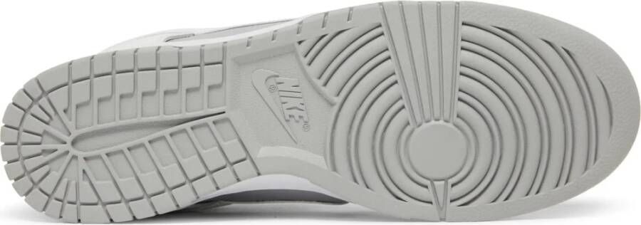 Nike Wit Neutraal Grijs Lage Sneakers White Heren