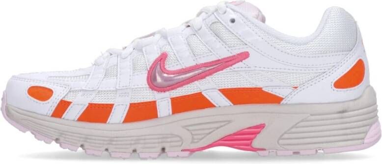 Nike Witte lage schoen met roze accenten White Dames