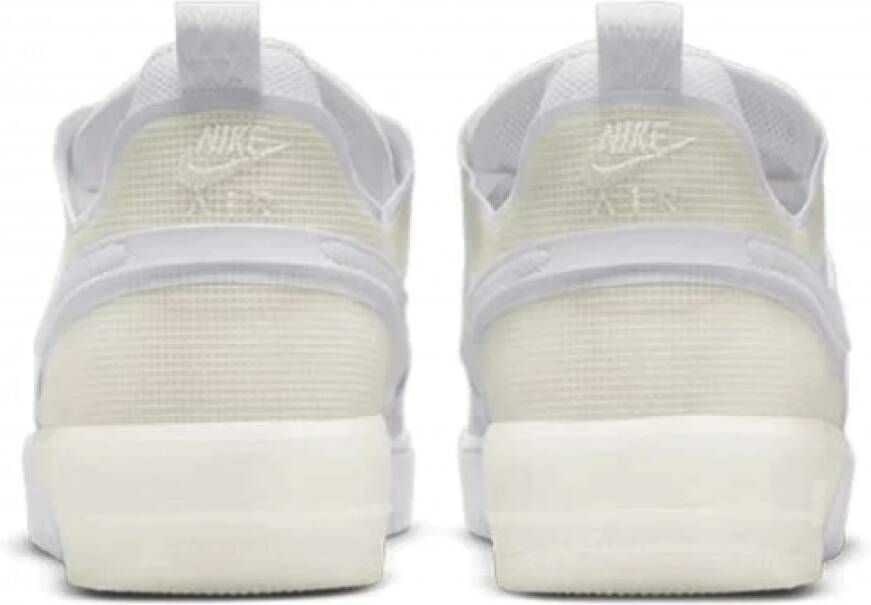 Nike Witte Leren Sneaker met Transparante Achterkant White Dames