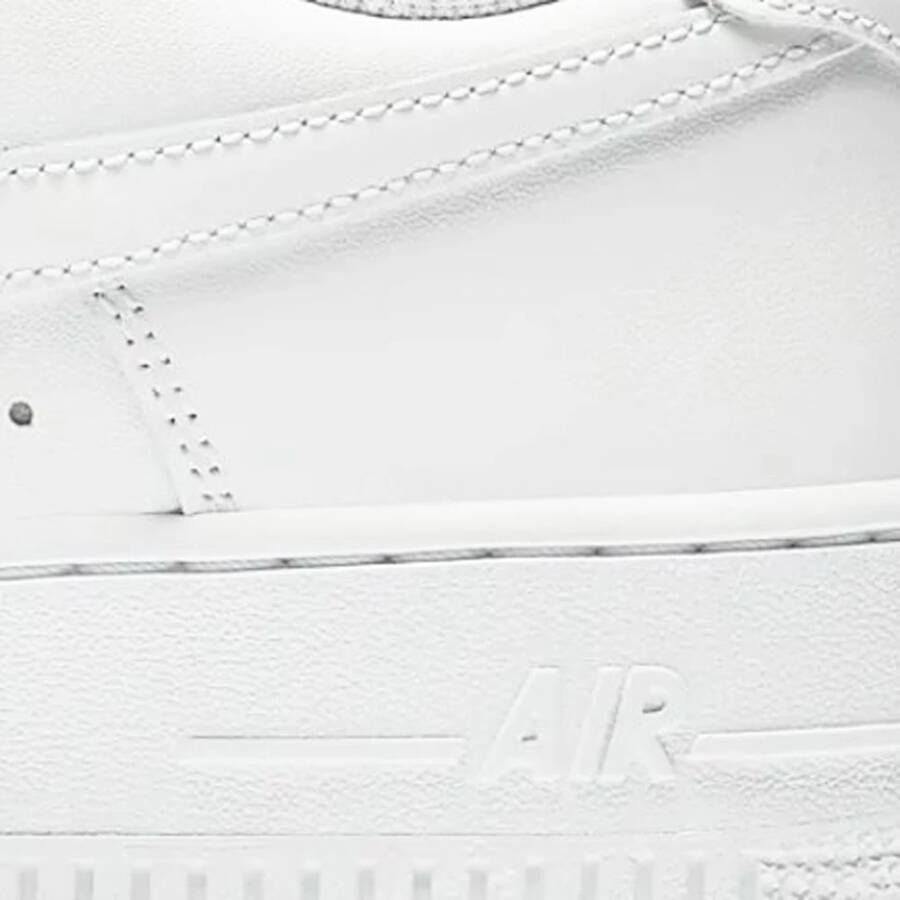 Nike Witte Sneakers Schuimzool Rubberen Buitenzool White Heren