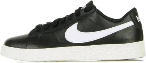 Nike Zwarte en witte jongens lage sneakers Black Heren