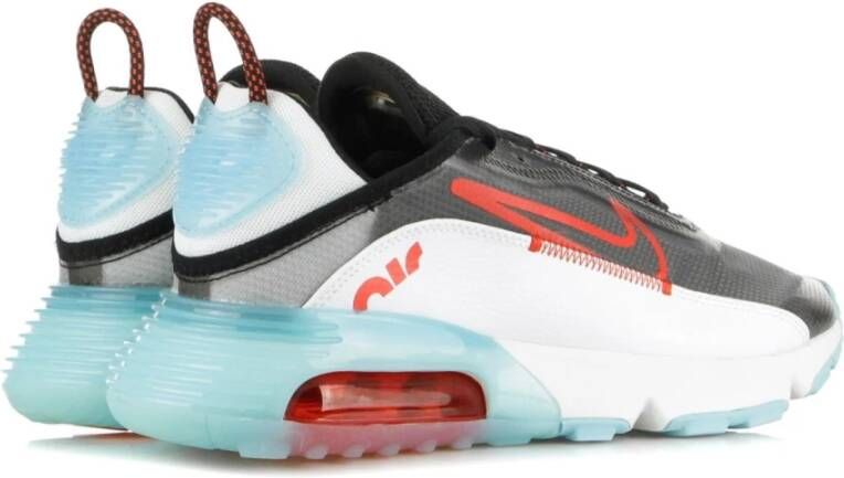 Nike Zwarte lage schoen met rood en aqua Multicolor Dames