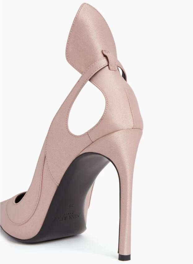 Nina Ricci Satijnen Pumps MET Strik Pink Dames