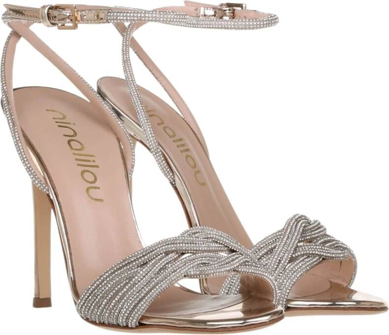 Ninalilou Spiegelsandalen voor glamoureuze stijl Beige Dames